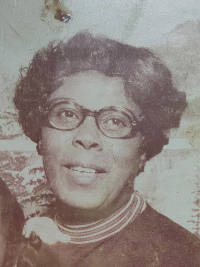 Alma Snowden Thomas
